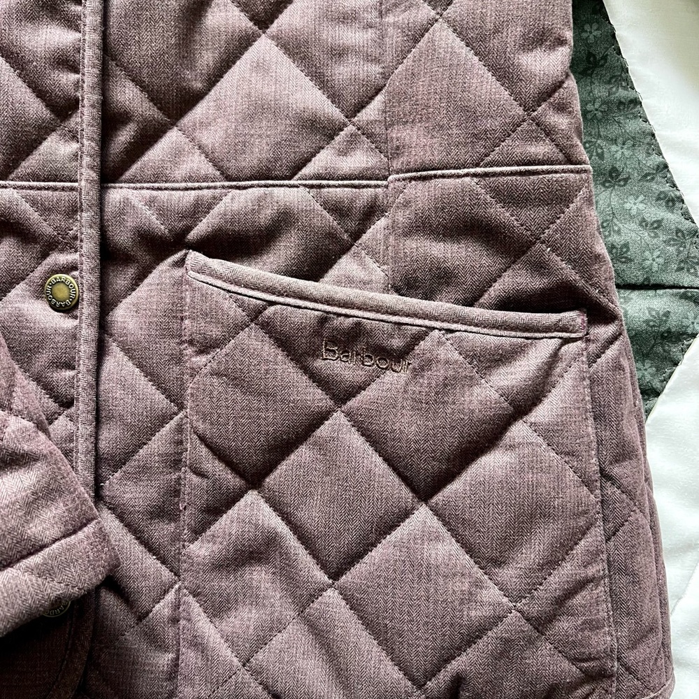 Barbour Quilted Jacket - Picture 5 of 11